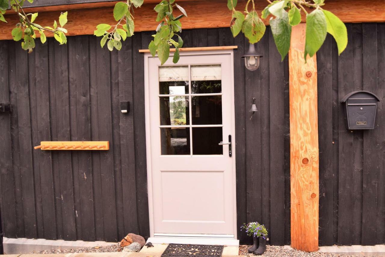 Rowanlea Lodge With Hot Tub Marykirk エクステリア 写真