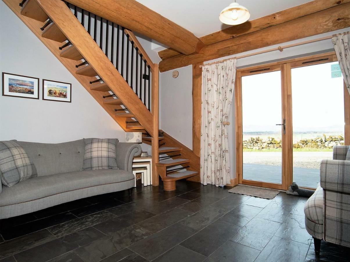 Rowanlea Lodge With Hot Tub Marykirk エクステリア 写真
